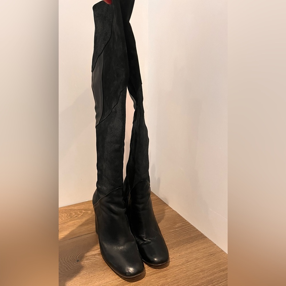 Patchwork Leather Knee High Boots. - image 3